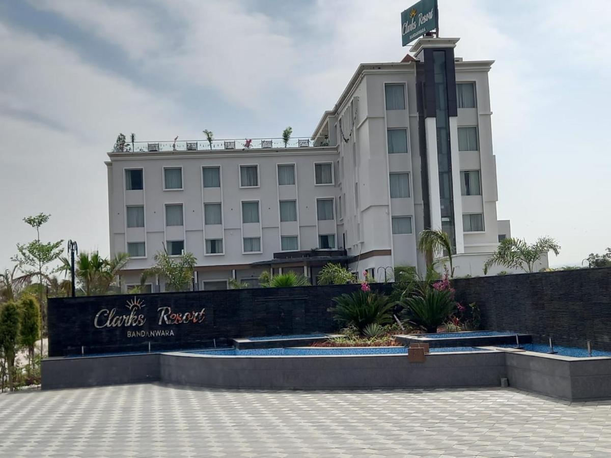 Clarks Resort Bandanwara Kültér fotó